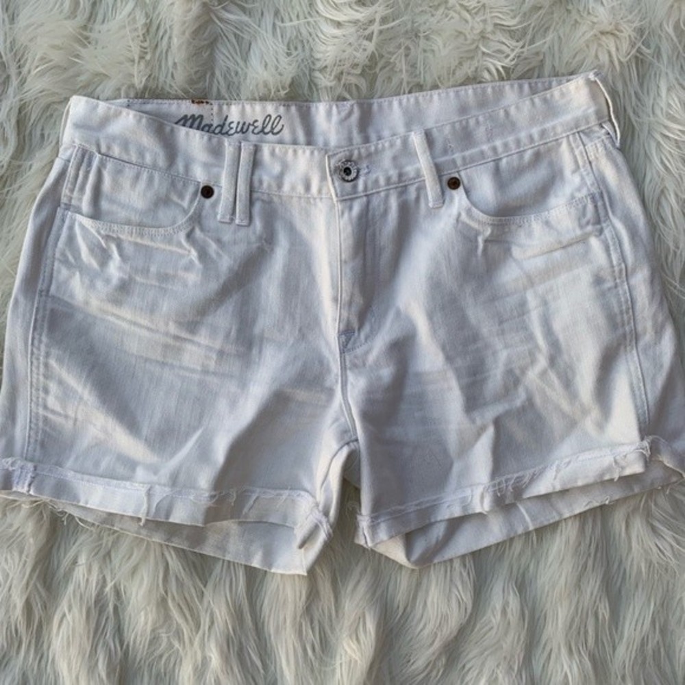Madewell White 9” Rise Denim Shorts, Size 30